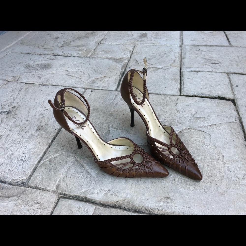 BCBG Strappy Sandals Heels Pumps - Picture 5 of 5